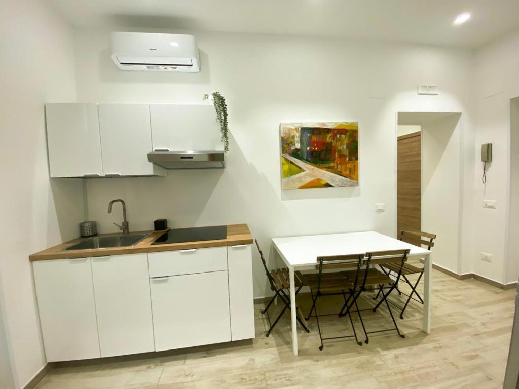 Residenza Sul Corso Apartment Salerno Luaran gambar